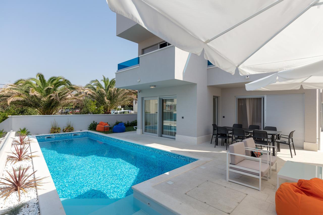 Luxury Villa Karla 珀德垂那 外观 照片